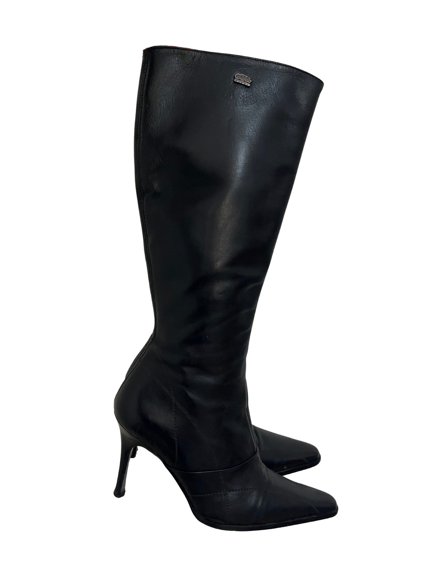Buffalo London heels