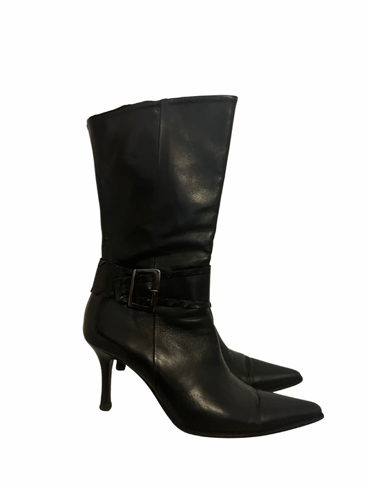 leather heels with a buckle