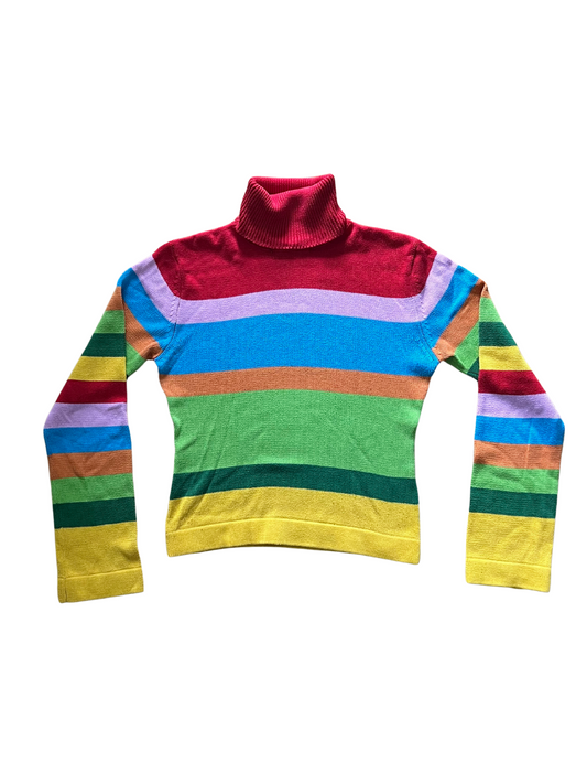 coloured pullover