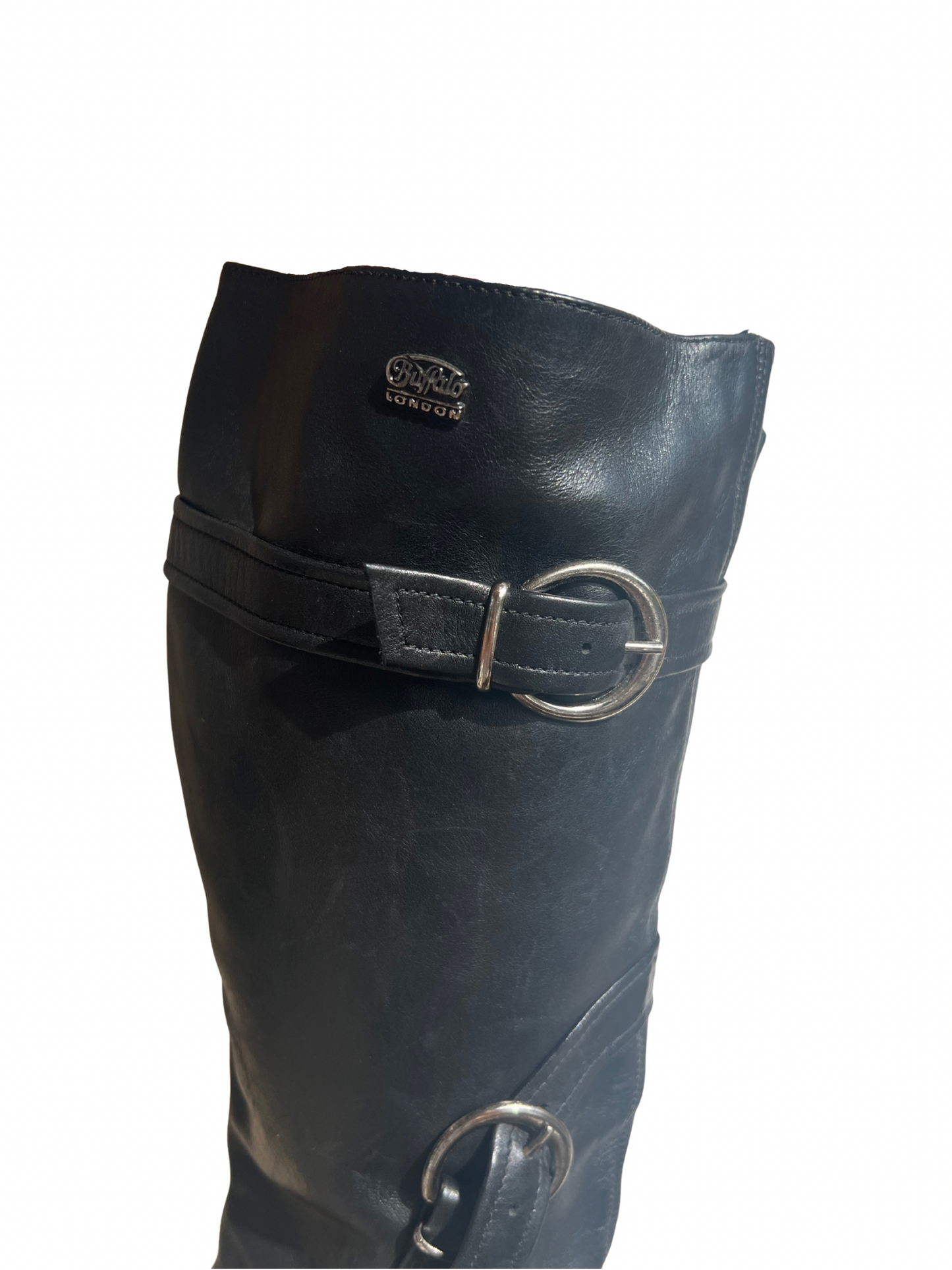 rare buckle buffalo london heels