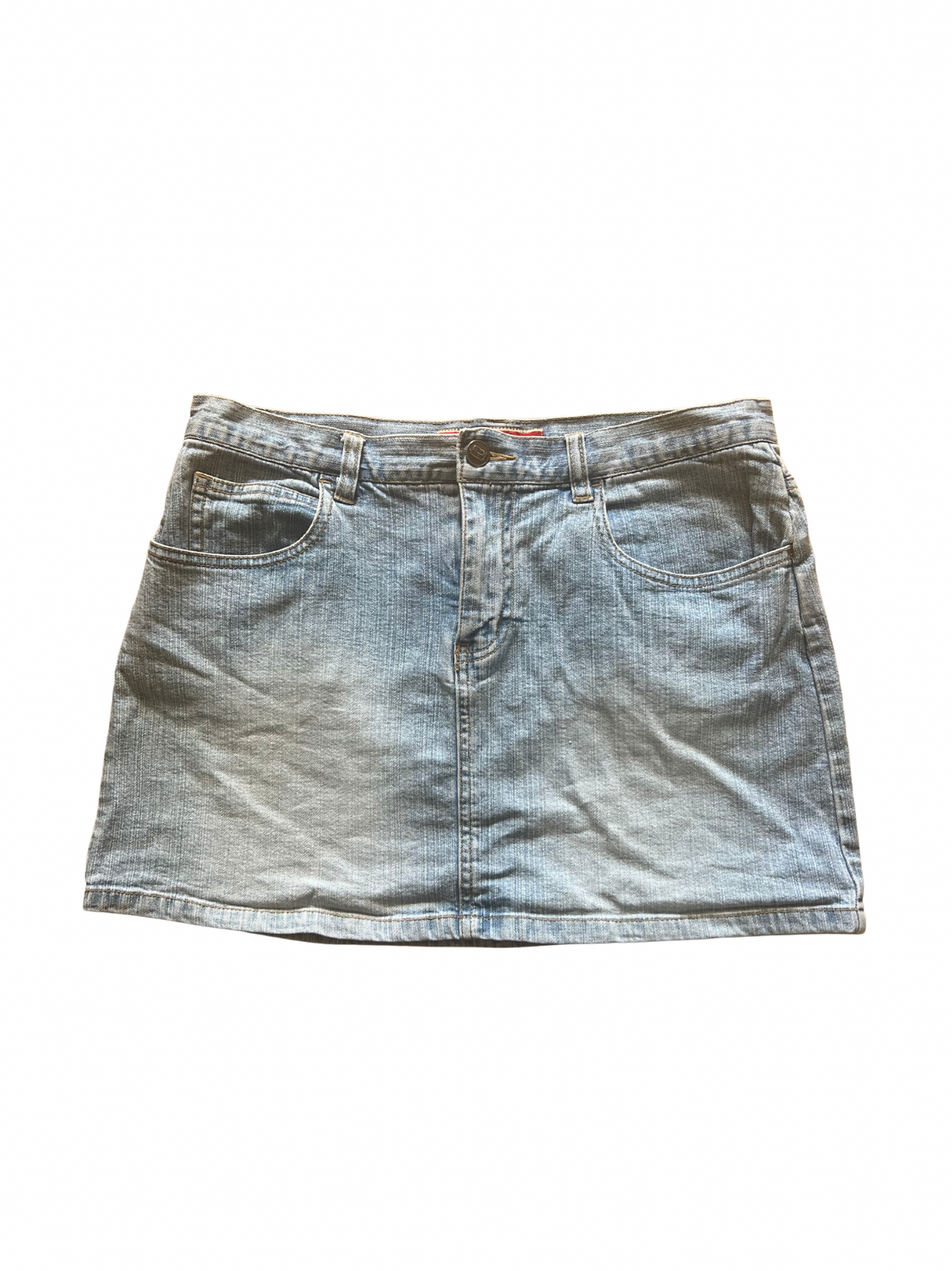 2000 mini skirt