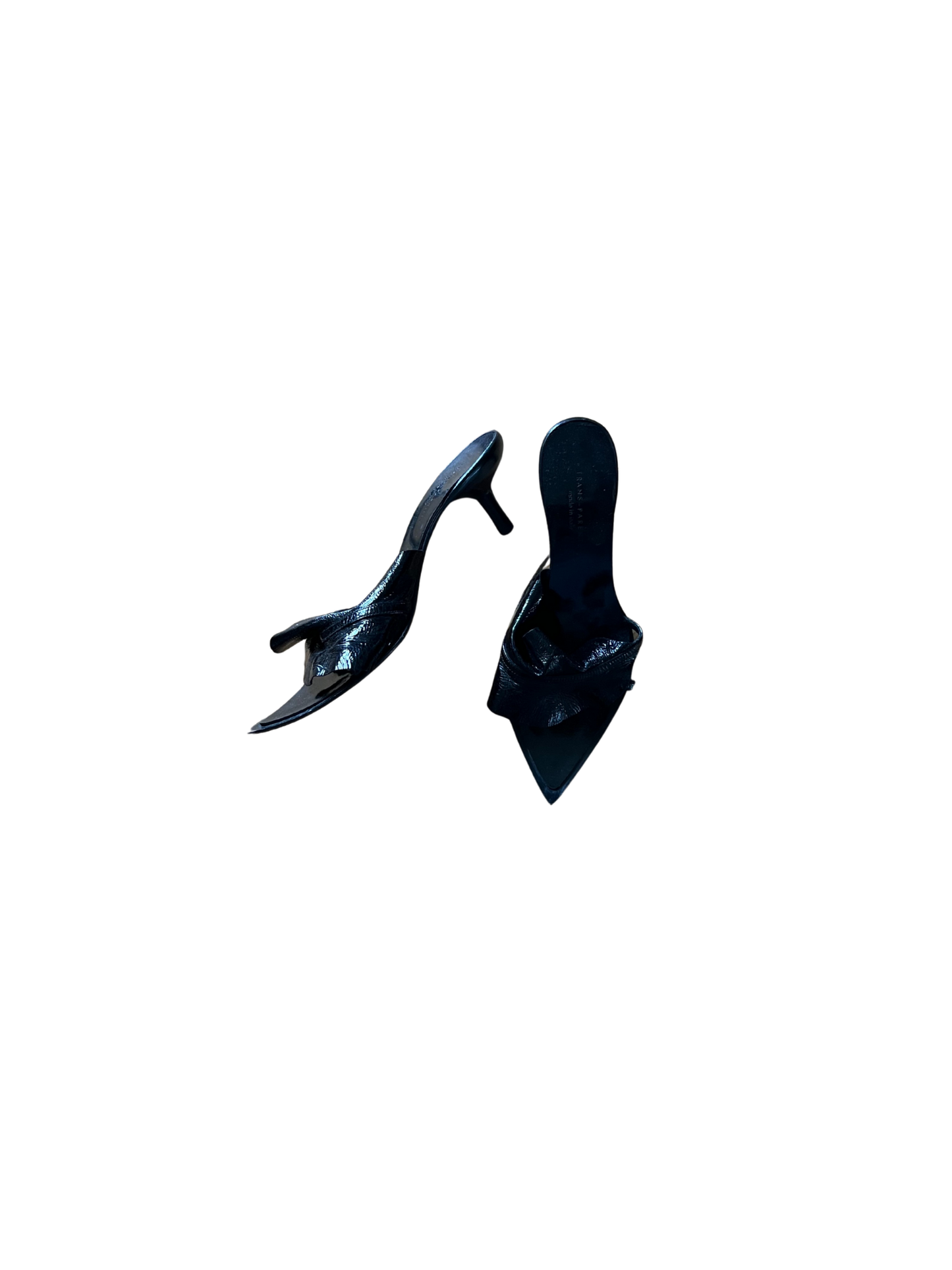 asymmetrical kittenheel